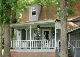 4-Back-porch-280x200 purchased house 3